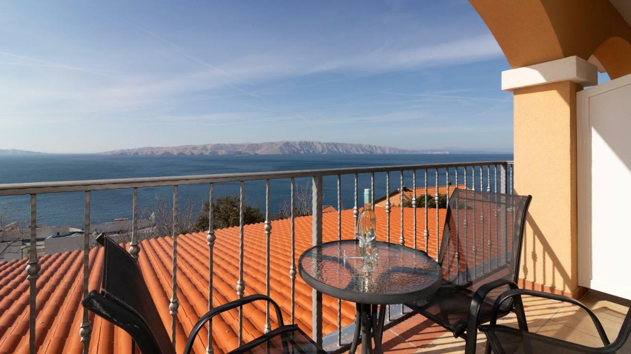 Apartments Lucia Senj Сень Экстерьер фото